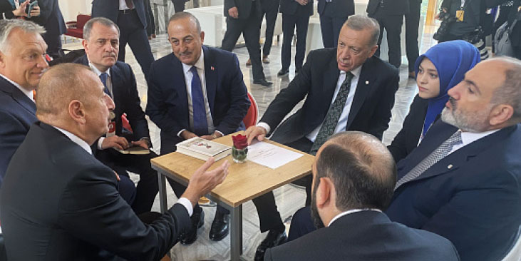 Պրահայում կայացել է Թուրքիայի նախագահի և Հայաստանի վարչապետի դեմ առ դեմ հանդիպումը