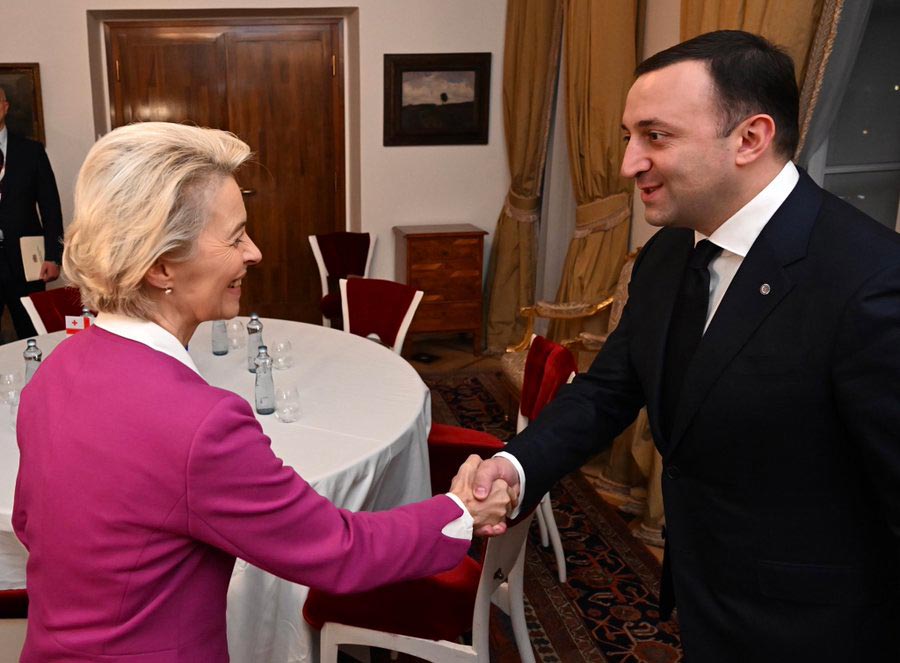 Урсула фон дер Ляйен - У меня была хорошая встреча с Ираклием Гарибашвили, мы хотим, чтобы Грузия добилась успеха на пути в ЕС, Еврокомиссия готова поддержать страну в этом процессе