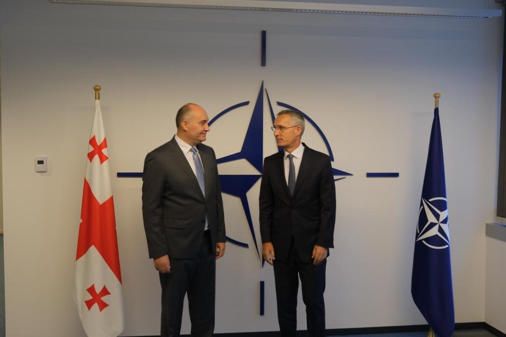 Джуаншер Бурчуладзе принимает участие в Министериале обороны НАТО