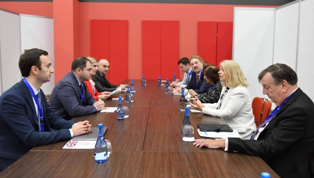 Состоялась встреча между парламентскими делегациями Грузии и Великобритании