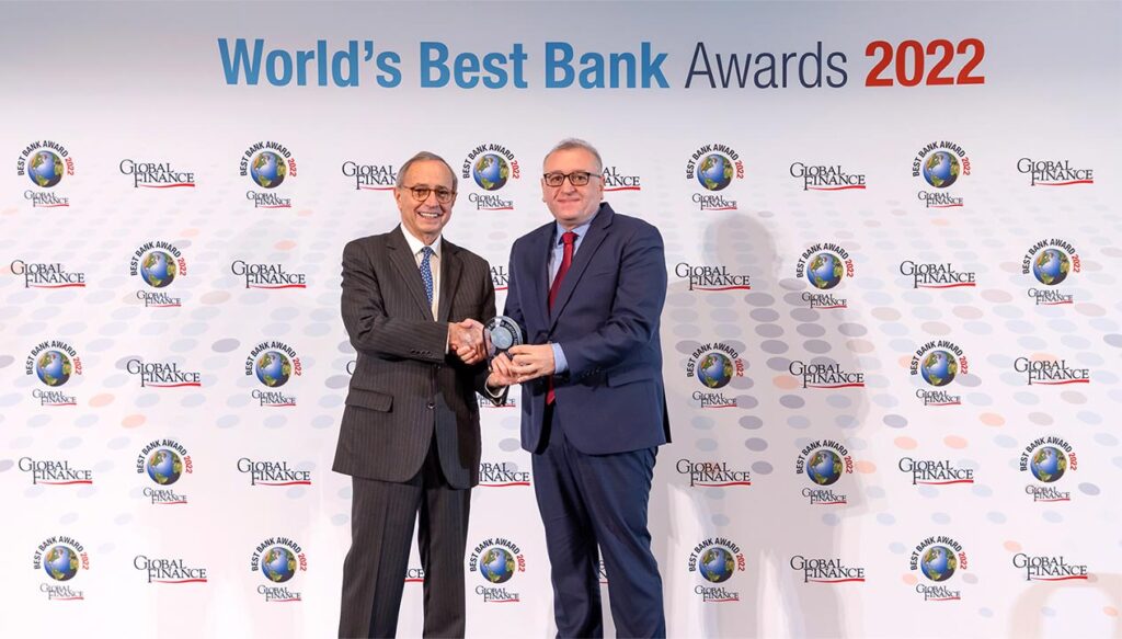 Кобе Гвенетадзе передана премия Global Finance, как лучшему центральному банкиру 2022 года