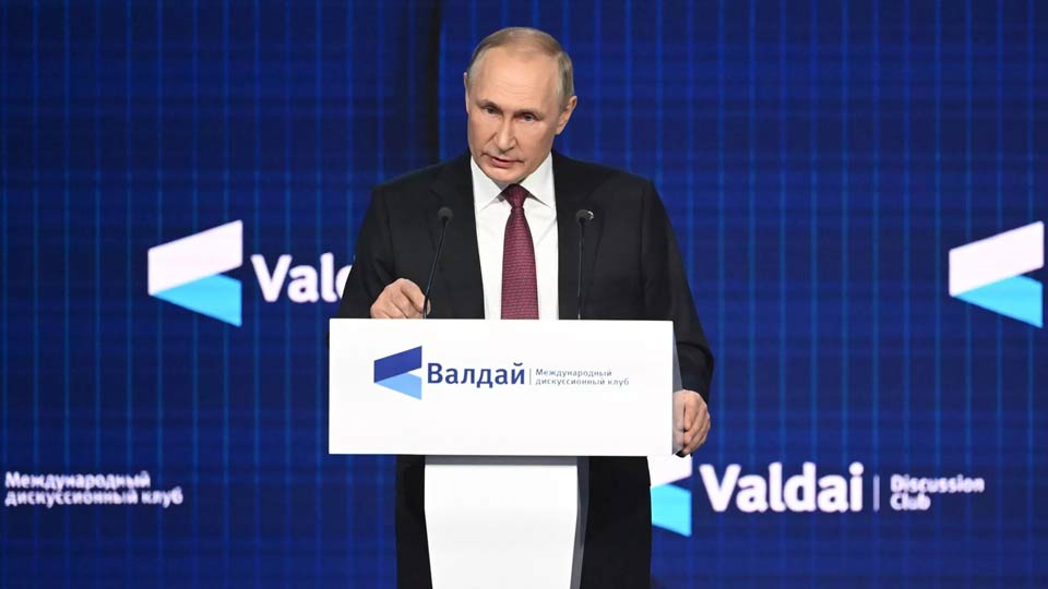 Vladimir Putin - çoxqütblü dünya nizamının yeni mərkəzləri və Qərb nəhayət bizim ümumi gələcəyimiz haqqında bərabər şərtlərlə danışmalı olacaq
