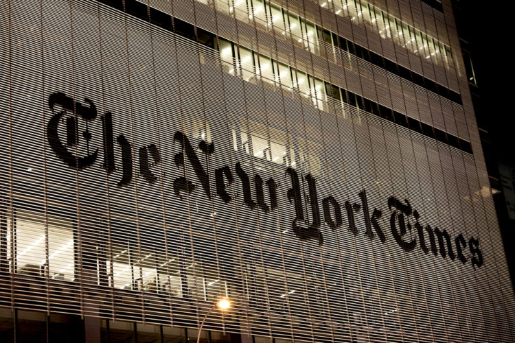 «Нью-Йорк Таймс» — Российские военачальники обсуждают применение ядерного оружия в Украине