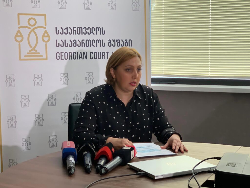 Нази Джанезашвили отказывается от участия в отборочном собеседовании кандидатов в Народные защитники, но не снимает свою кандидатуру