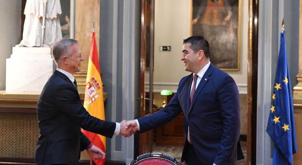 Шалва Папуашвили встретился с председателем Сената Королевства Испания