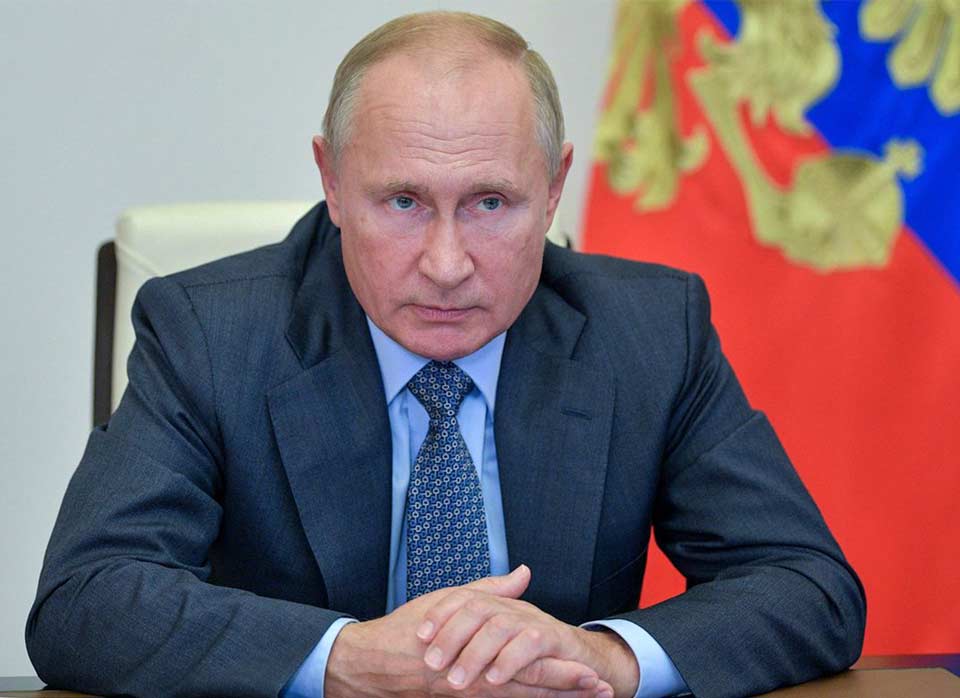 Владимир Путин - Россия будет уделять большое внимание укреплению ядерных сил