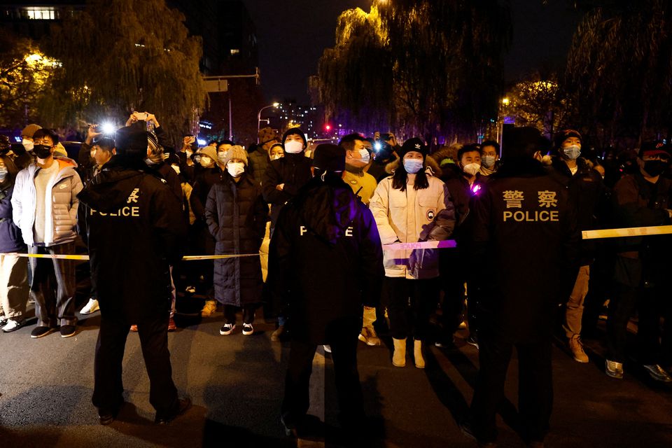 В Китае продолжаются протесты против ограничений из-за COVID-19