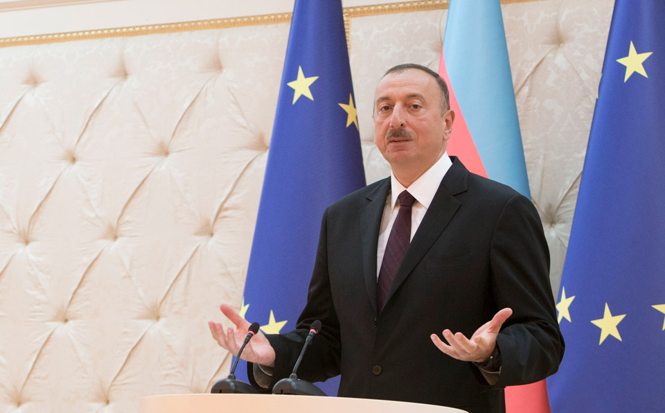 Ильхам Алиев - Азербайджан, Грузия, Румыния и Венгрия должны работать как одна команда