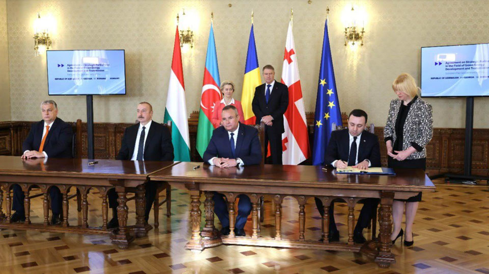 Грузия, Азербайджан, Румыния и Венгрия подписали проект подводного кабеля для передачи электроэнергии через Черное море