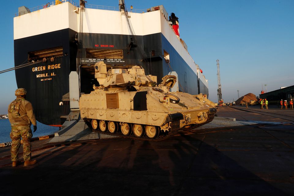 Reuters - США обсуждают вопрос передачи Украине БМП M2 Bradley