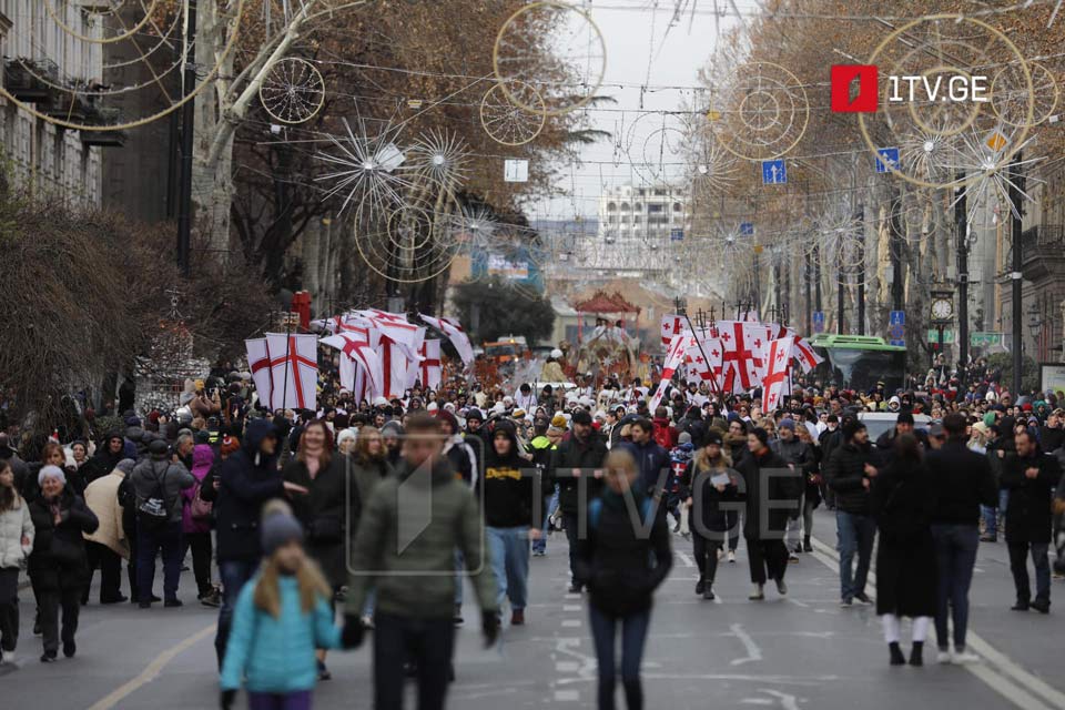 Рождественское шествие Алило в Тбилиси (фото)