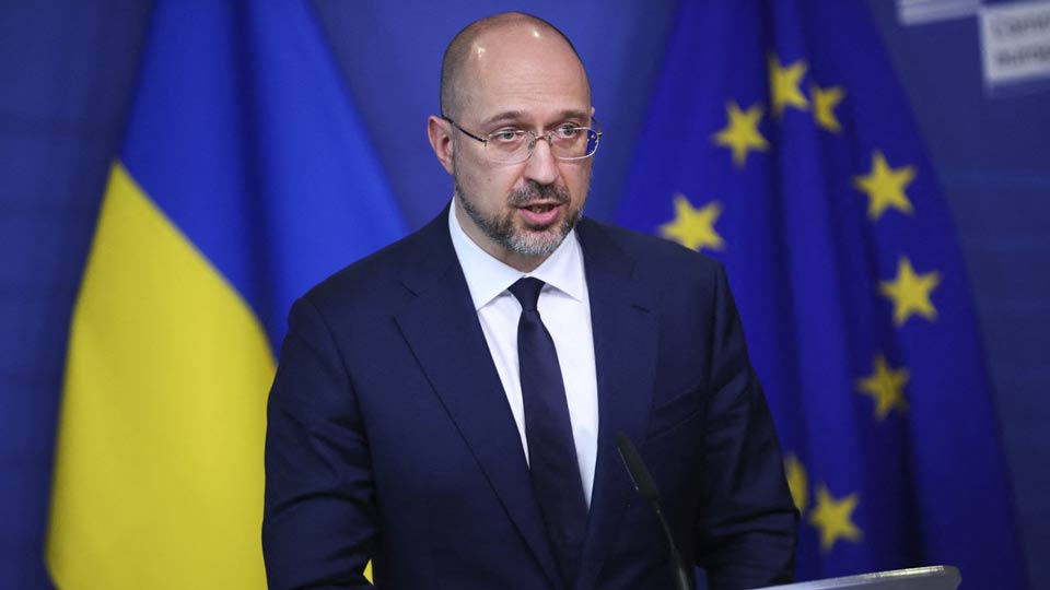 Denis Şmiqal bəyan edir ki, 18 milyardlıq yardım paketi çərçivəsində Ukrayna Avropa İttifaqından ilk üç milyardlıq tranşı bu həftə alacaq