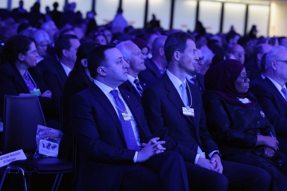 Georgian PM attends informal lunch in Davos