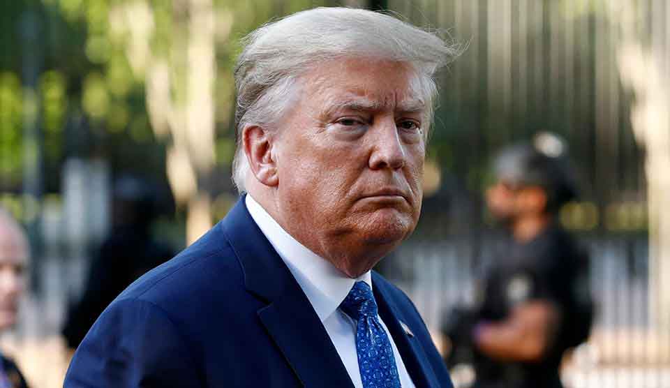 "Meta" şirkətində bəyan edirlər ki, Donald Trampın "feysbuk" və "instaqramın" bloklanmış hesablarını bərpa edəcəklər