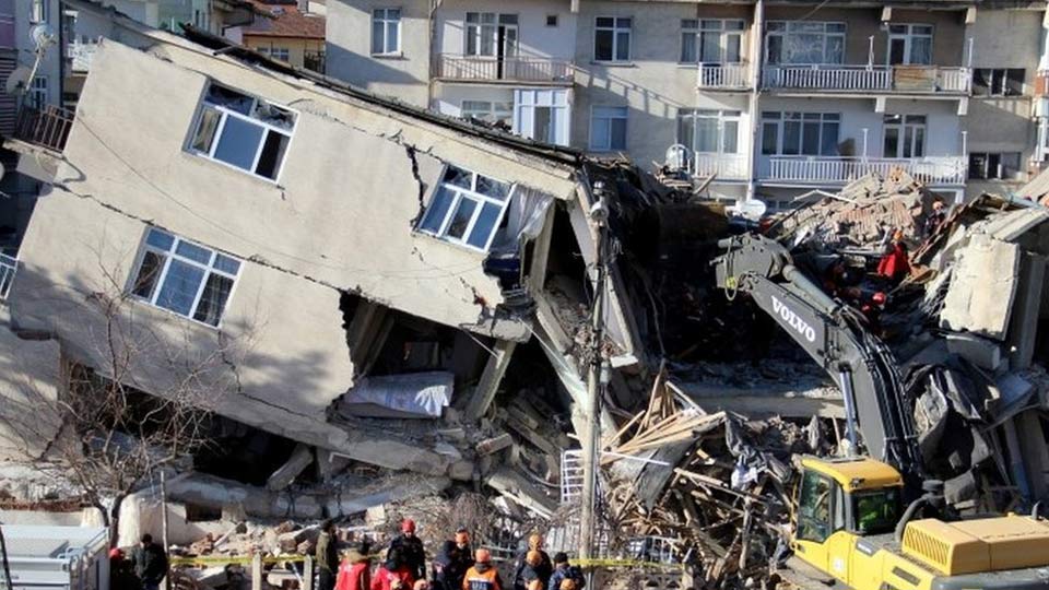Гражданка Грузии погибла в результате землетрясения в Турции