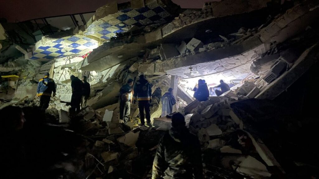 Очередное мощное землетрясение зафиксировано в центральной части Турции