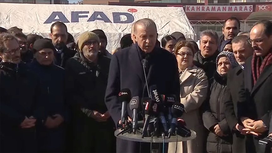 Rəcəb Tayyib Ərdoğan fəlakətdən ən çox zərər çəkən Kahramanmaraşa getdi