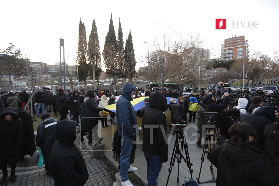 Активисты «Национального движения» провели акцию у Минюста Грузии