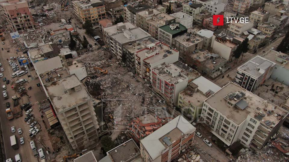 Türkiyədə zəlzələ nəticəsində ölənlərin sayı 42 310-a qədər artdı 