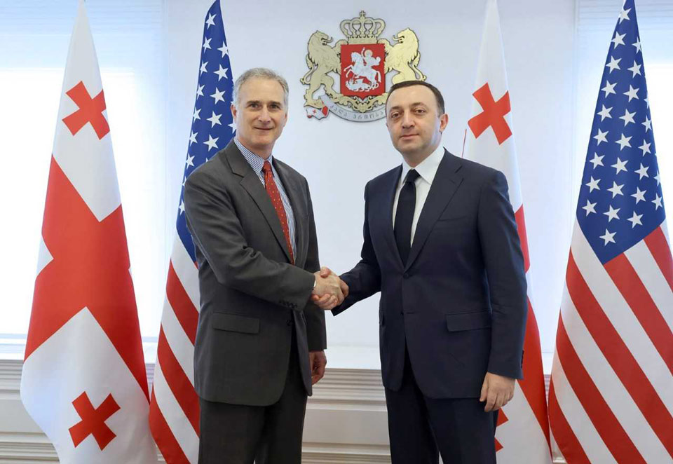 Ираклий Гарибашвили встретился с главным советником США по вопросам переговоров на Кавказе