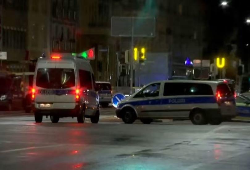 Medianın məlumatına görə, Almaniyada aptekdəki girovları polis azad edib, hücum edən şəxs həbs edilib