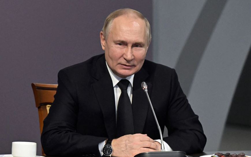 “Bloomberg” – Vladimir Putinin sentyabrda “Böyük İyirimilik” sammitində iştirak etməsi mümkümdür