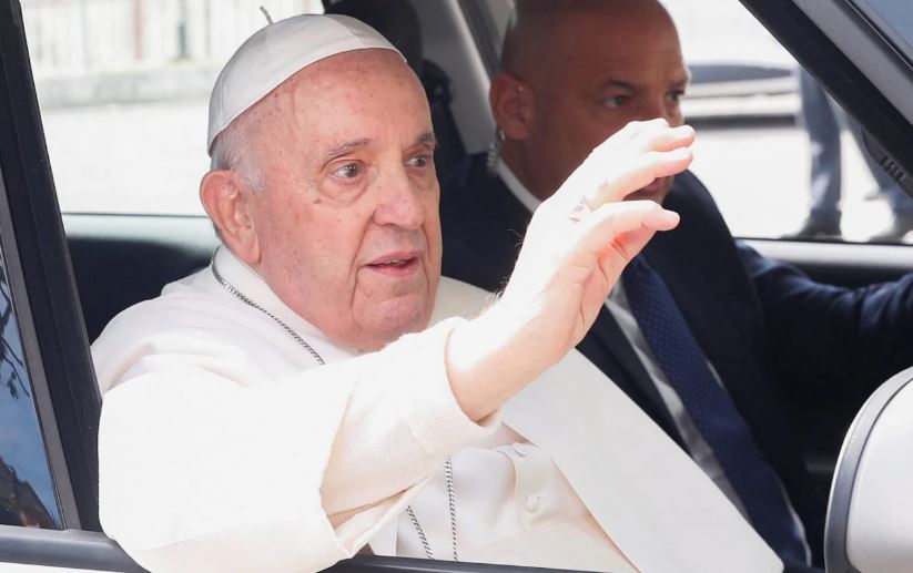 Roma Papasını xəstəxanadan evə buraxdılar – mən hələ də sağam