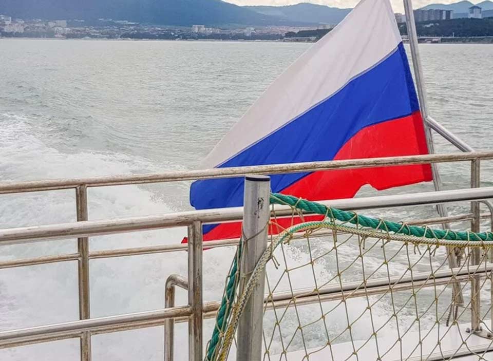 Bolqarıstan 8 apreldən Rusiya qeydiyyatı olan gəmilərin öz limanlarına daxil olmasına icazə verməyəcək