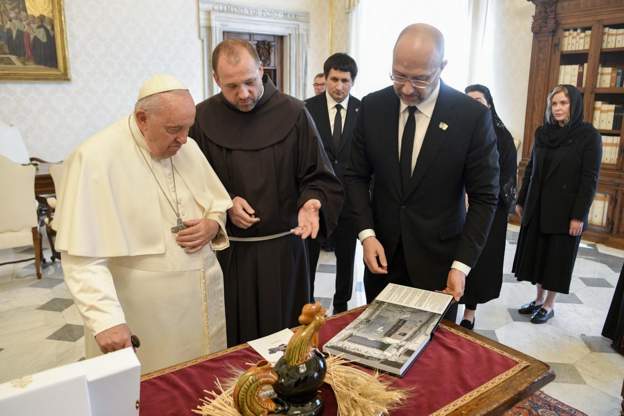 Римтәи папа Украина аԥыза-министр Денис Шмыгаль диԥылеит