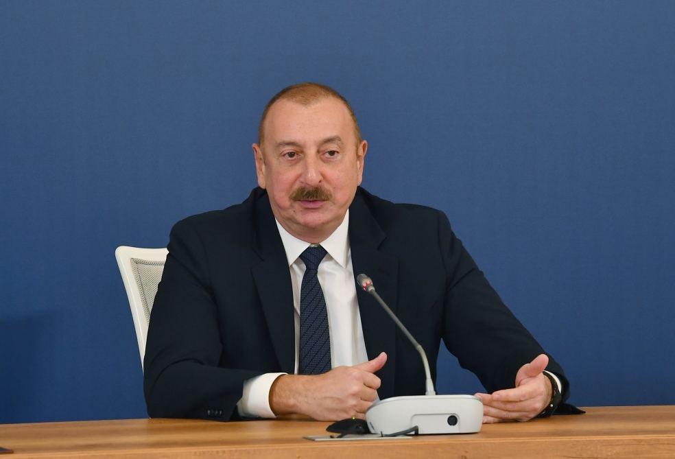 Ильхам Алиев - Лучший способ достижения соглашения между Азербайджаном и Арменией - это прямые переговоры, без посредников и препятствий