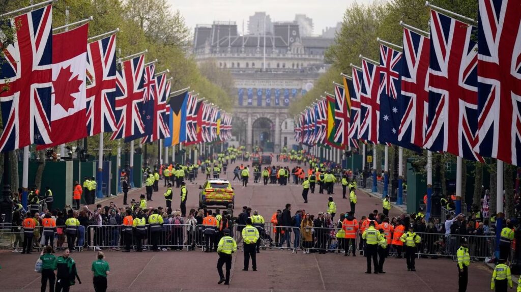 King Charles and royals greet well-wishers ahead of coronation