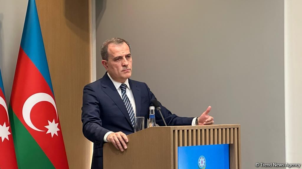 Ceyhun Bayramov – Vaşinqtonda Azərbaycan və Ermənistan xarici işlər nazirləri arasında keçirilən danışıqlarda sülh müaviləsi üzrə bəlli maddələrlə bağlı razılaşmalar əldə olundu