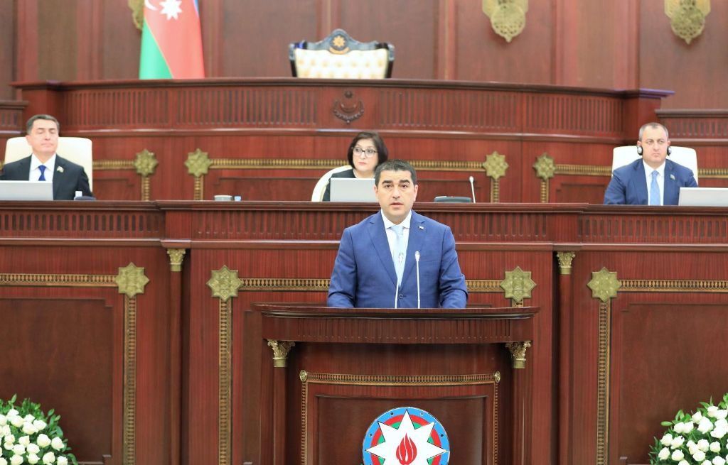 Шалва Папуашвили выступил на сессии Национальной Ассамблеи Азербайджана в связи со 100-летием Гейдара Алиева