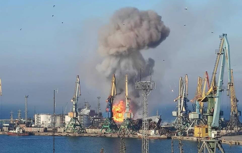 В оккупированном Россией Бердянске Запорожской области прогремело несколько взрывов