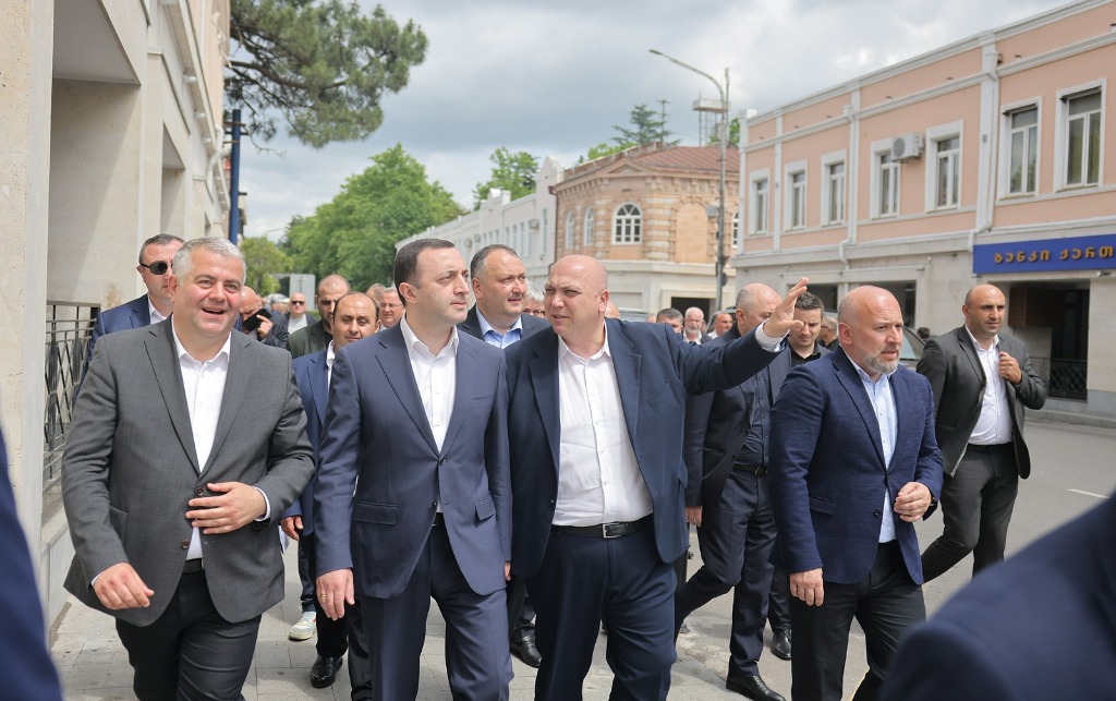 PM visits ongoing worksites under Renewed Regions Program in Kutaisi