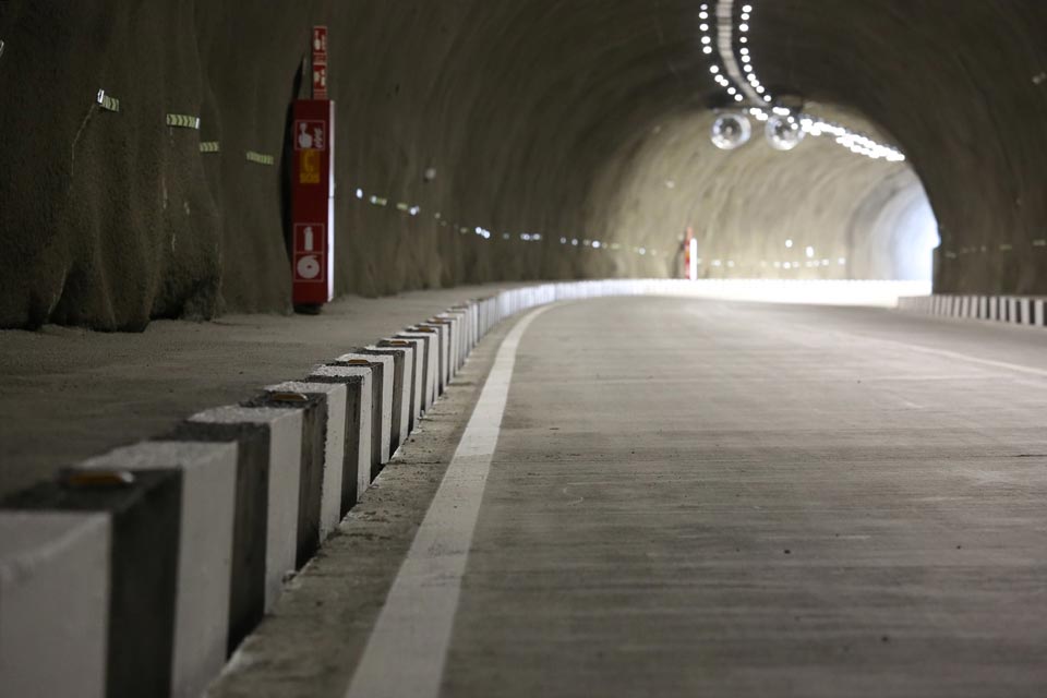 Movement restores in Devdoraki Tunnel