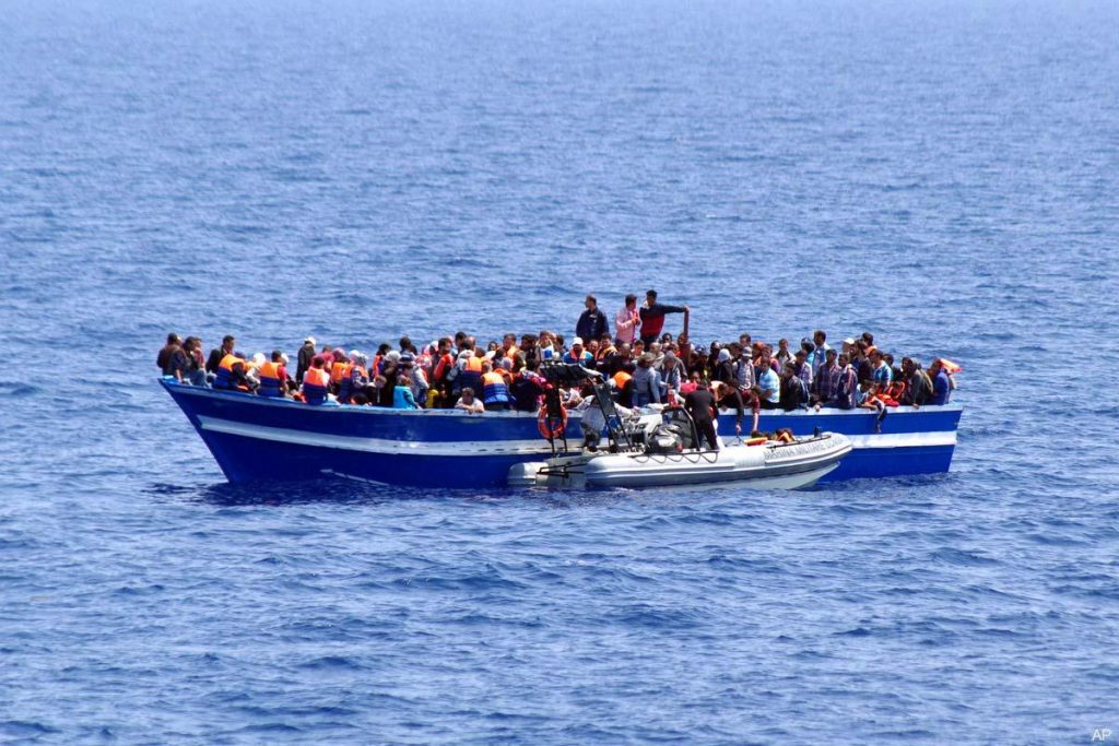 BMT-də bəyan edirlər ki, Yunanıstan sahillərində miqrant gəmisinin batması nəticəsində azı 500 nəfər itkin düşmüş hesab olunur