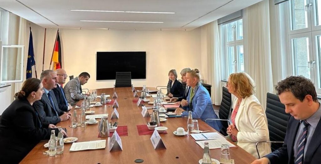 Министр финансов Грузии встретился с государственным секретарем Федерального министерства финансов Германии