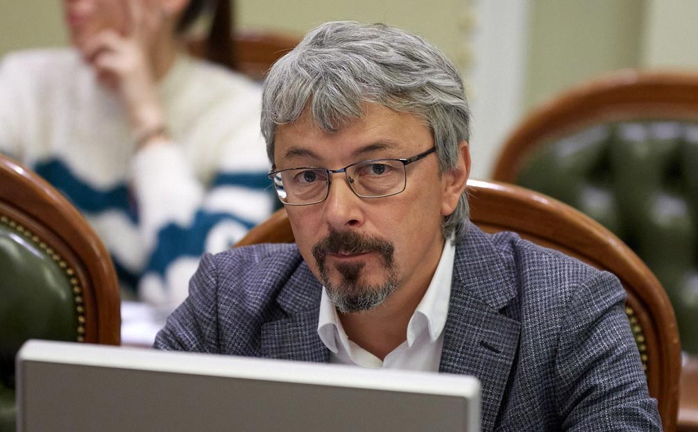 Министр культуры и информационной политики Украины Александр Ткаченко подал в отставку