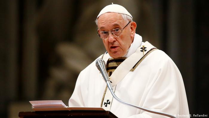 Pope Francis asks young people to join him in prayers for Shovi landslide victims