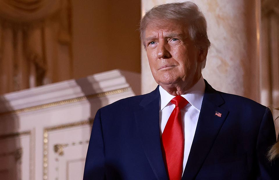 Дональд Трамп ишааицҳаз ала, иадминистрациа Урыстәылаҟны Украина ицо аибашьра иазкыз "акрызҵазкуа адискусииа" аман