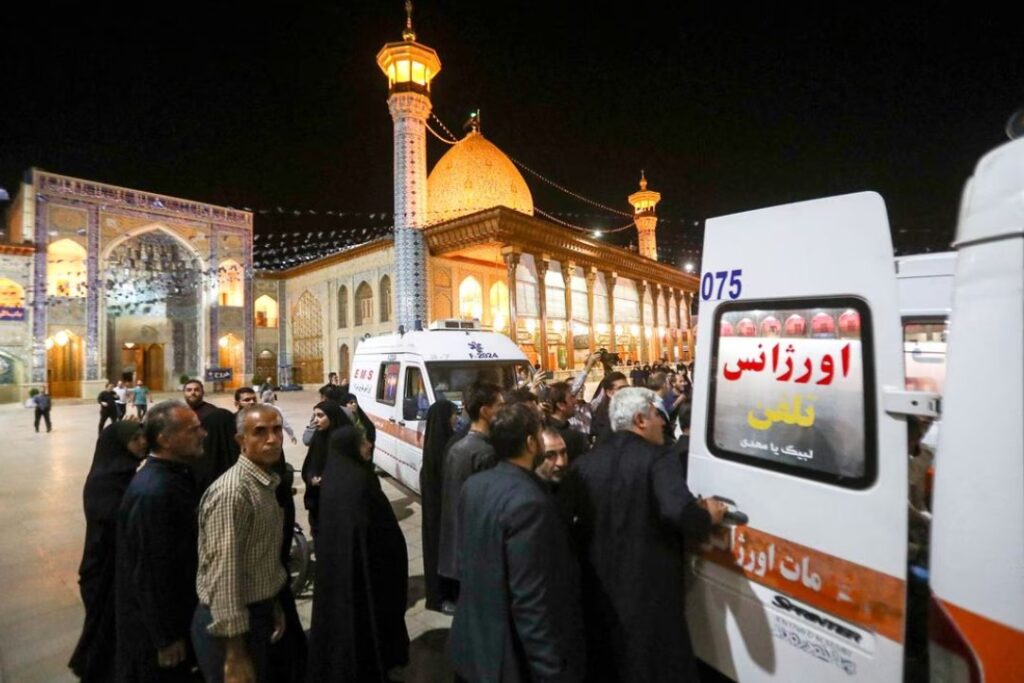 Առնվազն մեկ մարդ է զոհվել Իրանի Շիրազ քաղաքում շիա մահմեդականների սրբավայրի վրա հարձակման հետևանքով