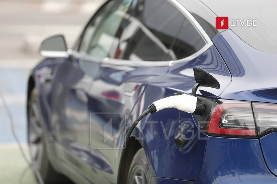 City Hall to install 30 additional EV Chargers in Tbilisi