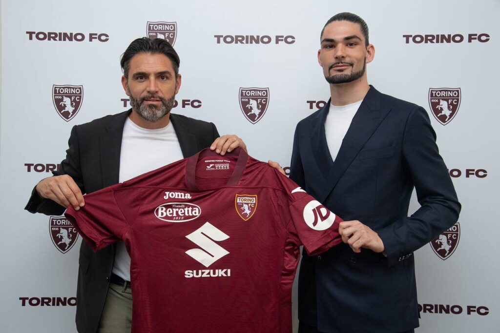 Саба Сазонов подписал контракт с «Торино» до 2027 года #1TVSPORT