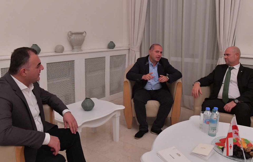 Начался официальный визит спикера Кнессета Амира Оханы в Грузию