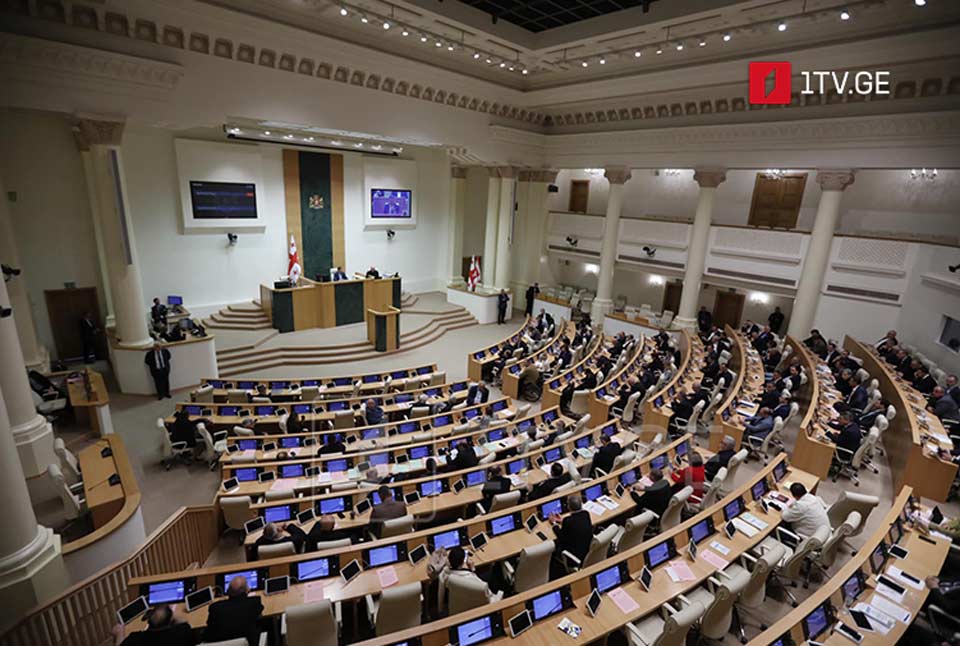 Вахтанг Гомелаури выступит в парламенте 22 сентября в формате интерпелляции в связи со стихией в Шови