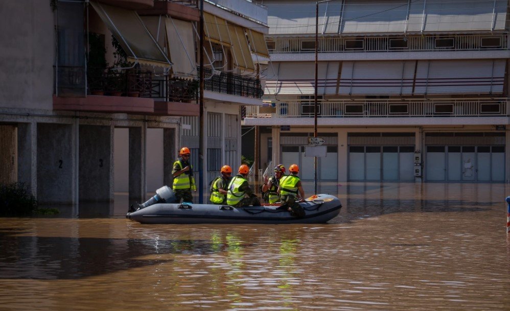 Число погибших в результате наводнения в Греции возросло до 12 человек