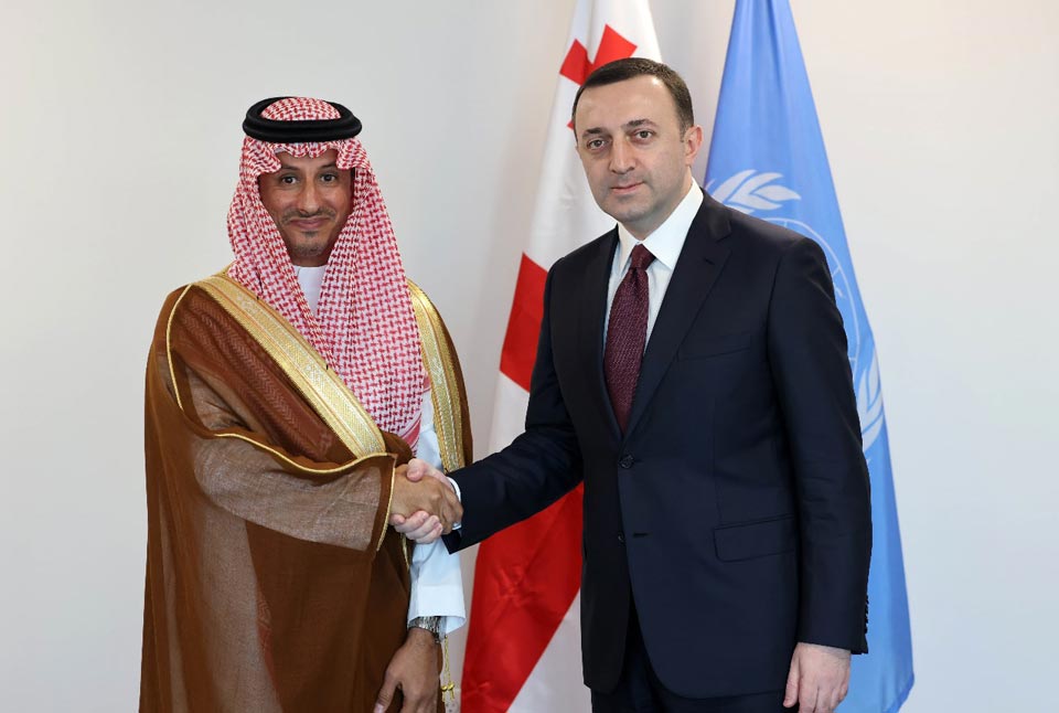 Georgian PM meets Tourism Minister of Saudi Arabia 