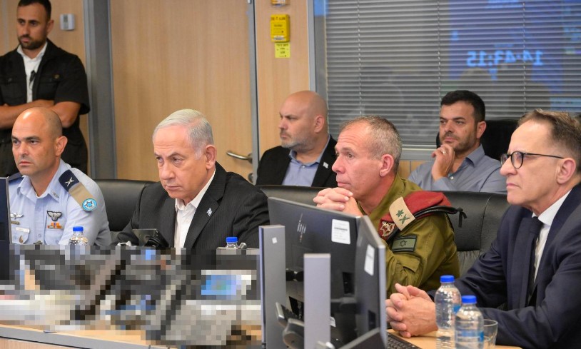 Биньямин Нетаньяху и лидер оппозиции Бени Ганц договорились о формировании чрезвычайного правительства