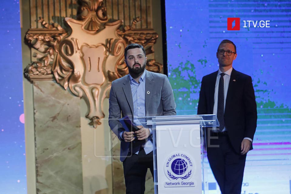 Журналист Общественного вещания Шалва Сумбадзе стал победителем конкурса «Медиа за ответственный бизнес в Грузии»